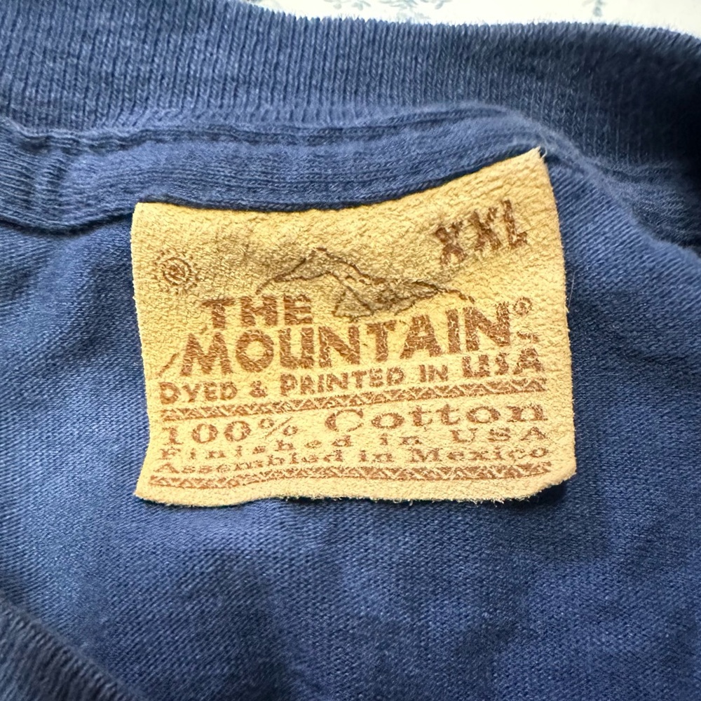 Vintage The Mountain Wolf Eagle Buffalo Tee Tie Dye - Picture 2 of 3